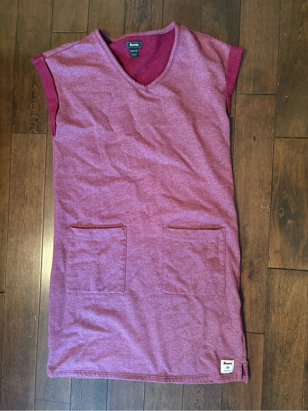 Roots Heather Burgundy V-Neck Short Sleeve Fleece Tunic Sweatshirt Dress (XXS)
